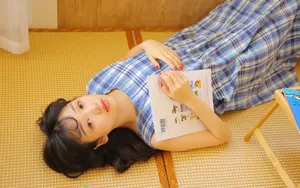 清新甜美少女图片壁纸_2