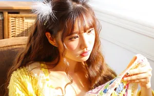 黄色美女图片_6