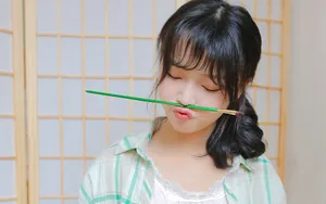 白嫩可爱美少女图片壁纸_3