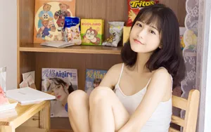 清纯吊带美女图片壁纸_7