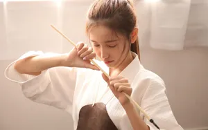 美女弓箭手图片_3