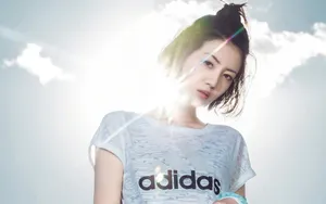 李溪芮图片壁纸
