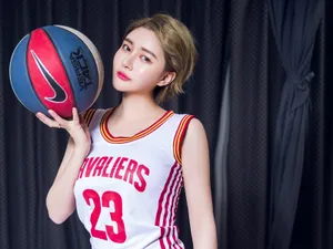火辣篮球宝贝美女图片壁纸_5