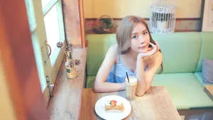 清纯美女生活照图片大全