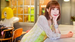 清纯美女生活照图片大全_3