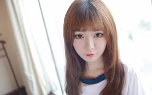 性感妖娆美女私房图片壁纸_2