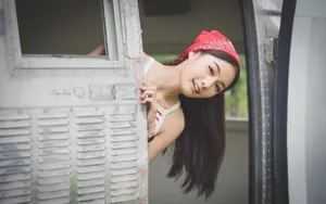 青春性感小美女图片壁纸_6