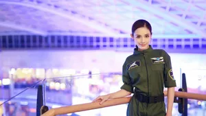 女主持人彭晓冉图片壁纸_6