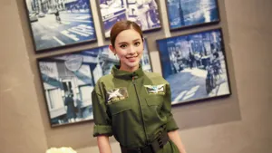 女主持人彭晓冉图片壁纸_10