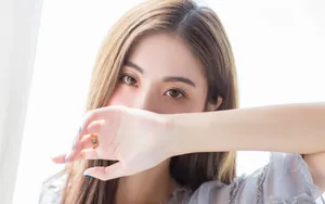 高清美女床上写真图片_4