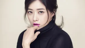 美女蒋欣桌面壁纸图片_6