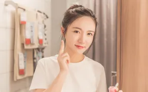 清纯美女浴室写图片壁纸_3