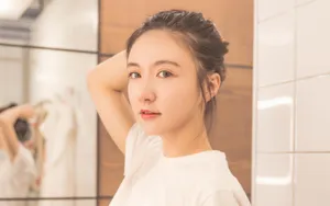 清纯美女浴室写图片壁纸_5
