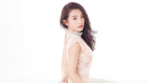 超级女声张含韵图片壁纸