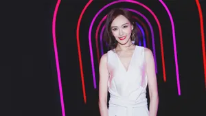 女演员唐嫣桌面壁纸_3