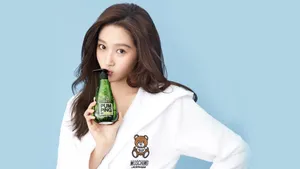 国民闺女关晓彤图片壁纸_8