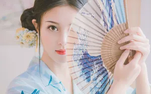 清纯大眼和服美女图片壁纸_2