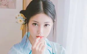 清纯大眼和服美女图片壁纸_4