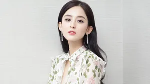 古力娜扎桌面壁纸_2
