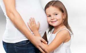 孕妇怀孕大肚子图片_2
