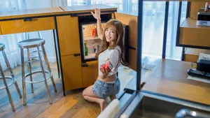 青春阳光靓丽美女桌面壁纸_20