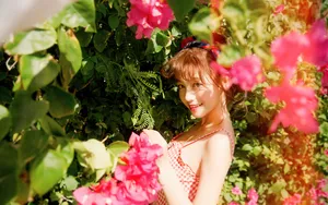 如花般少女图片桌面壁纸_8