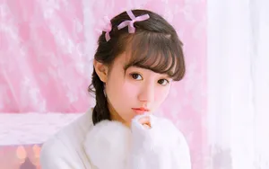 粉色少女图片壁纸_2
