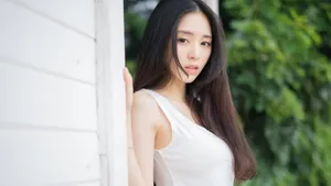清新脱俗美女生活图片壁纸