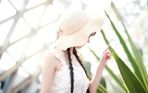清纯少女户外写真图片壁纸_2