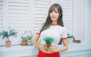 韩国车模美女崔瑟琪图片_3