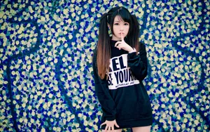亚洲美女壁纸大全_3