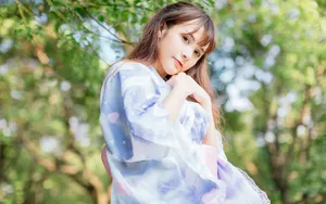 清纯萝莉美女户外写真图片_3