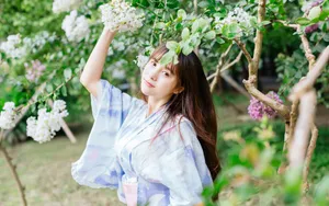 清纯萝莉美女户外写真图片_5