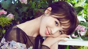 女明星金晨桌面壁纸_12
