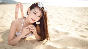 俏丽美眉小九Vin写真壁纸_5