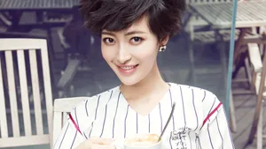 女艺人杨洋图片壁纸_7