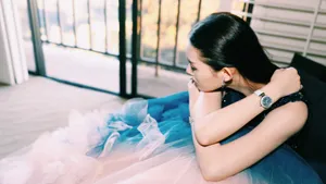 美女林允桌面壁纸_10