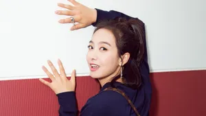 美女宋茜图片壁纸_8