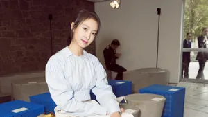 美女宋茜图片壁纸_12