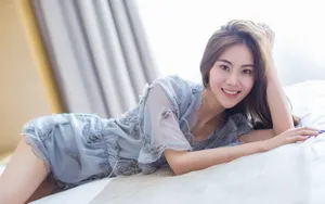 好看的知性美女写真图片_4