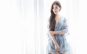 好看的知性美女写真图片_5