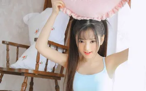 清纯居家小美女图片壁纸_3