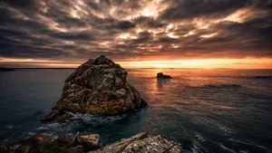 黄昏海边夕阳残阳图片_7