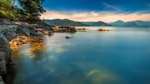 加拿大马蹄湾海边风景图片
