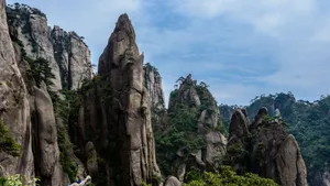 江西三清山优美风景图片_8