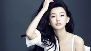 性感童菲图片壁纸_3