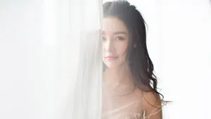 美女明星李沁图片_2