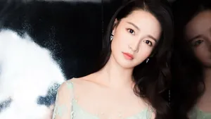 美女明星李沁图片_8