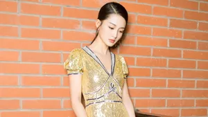 美女明星李沁图片_10