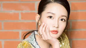 美女明星李沁图片_12